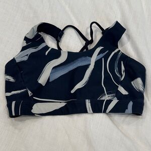 ✨ 3 /$15 Deal! ✨ Sage Collective sports bra | Size M | Blue + White | Strap Back
